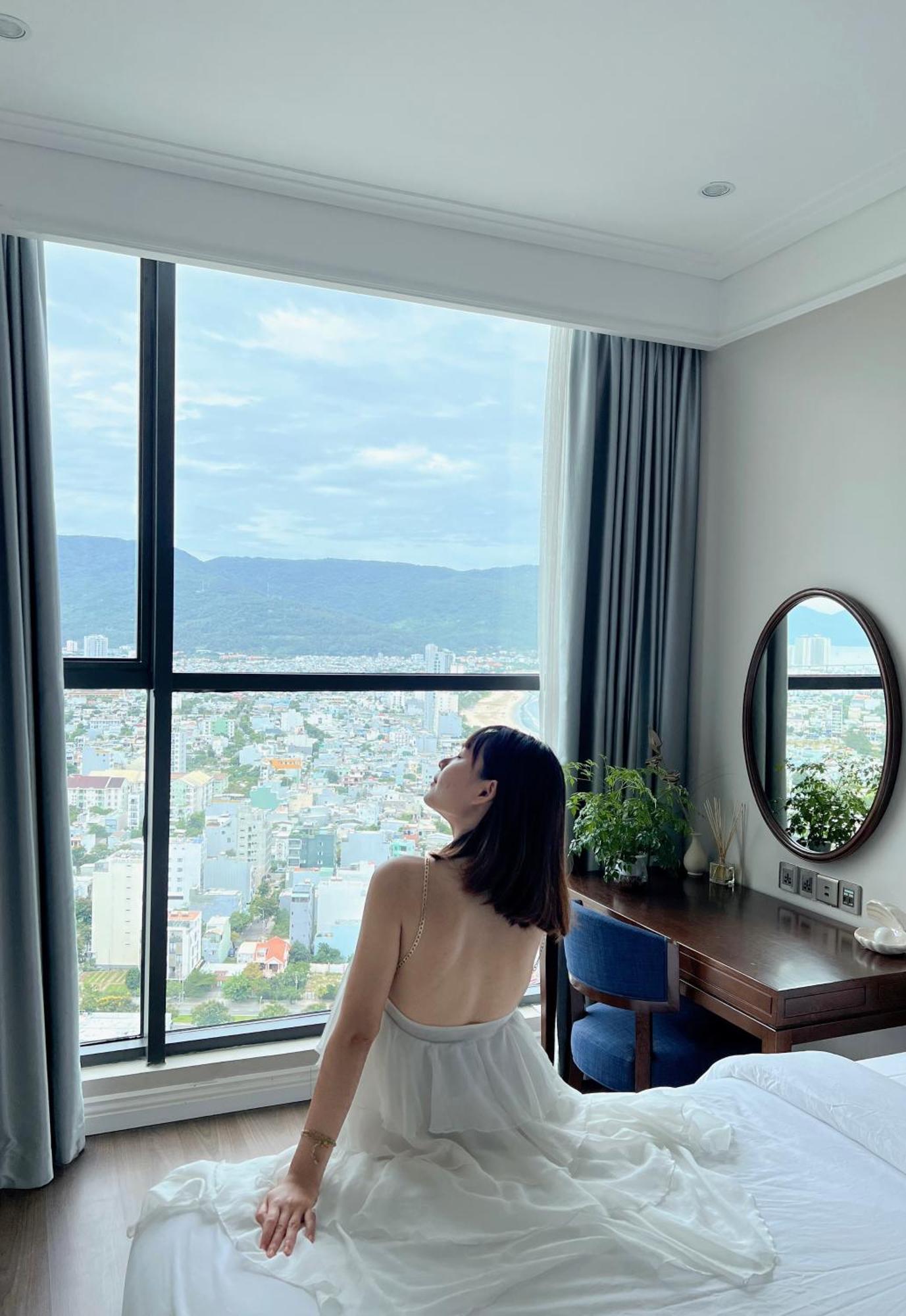 Luxury Apartment - Rooftop Swimming Pool - Beach Front - Hinata Apartment ダナン市 エクステリア 写真